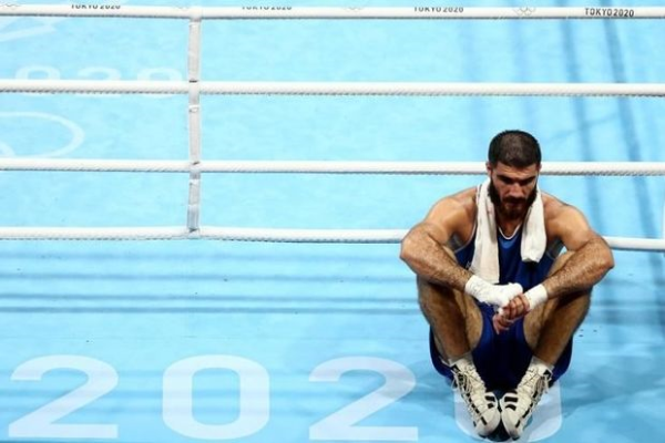 Fransanı təmsil edən azərbaycanlı idmançı Olimpiadada qalmaqalla yadda qaldı